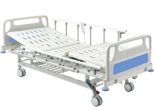 Trzyfunkcyjne meble szpitalne 460 mm - 700 mm Elektrycznie regulowane łóżko medyczne